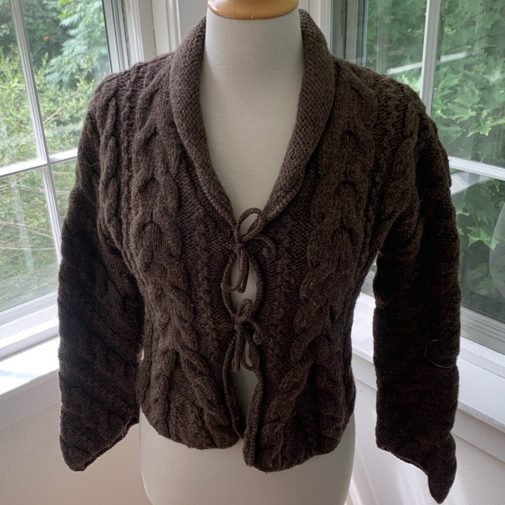 MIRA FLORES chunky wool cropped cardigan w/ties